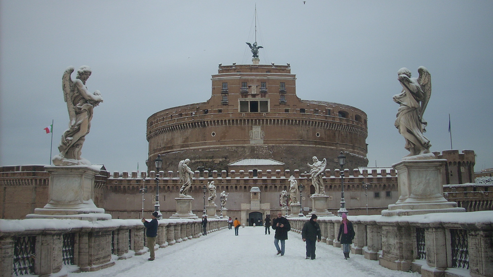 roma-iluminada